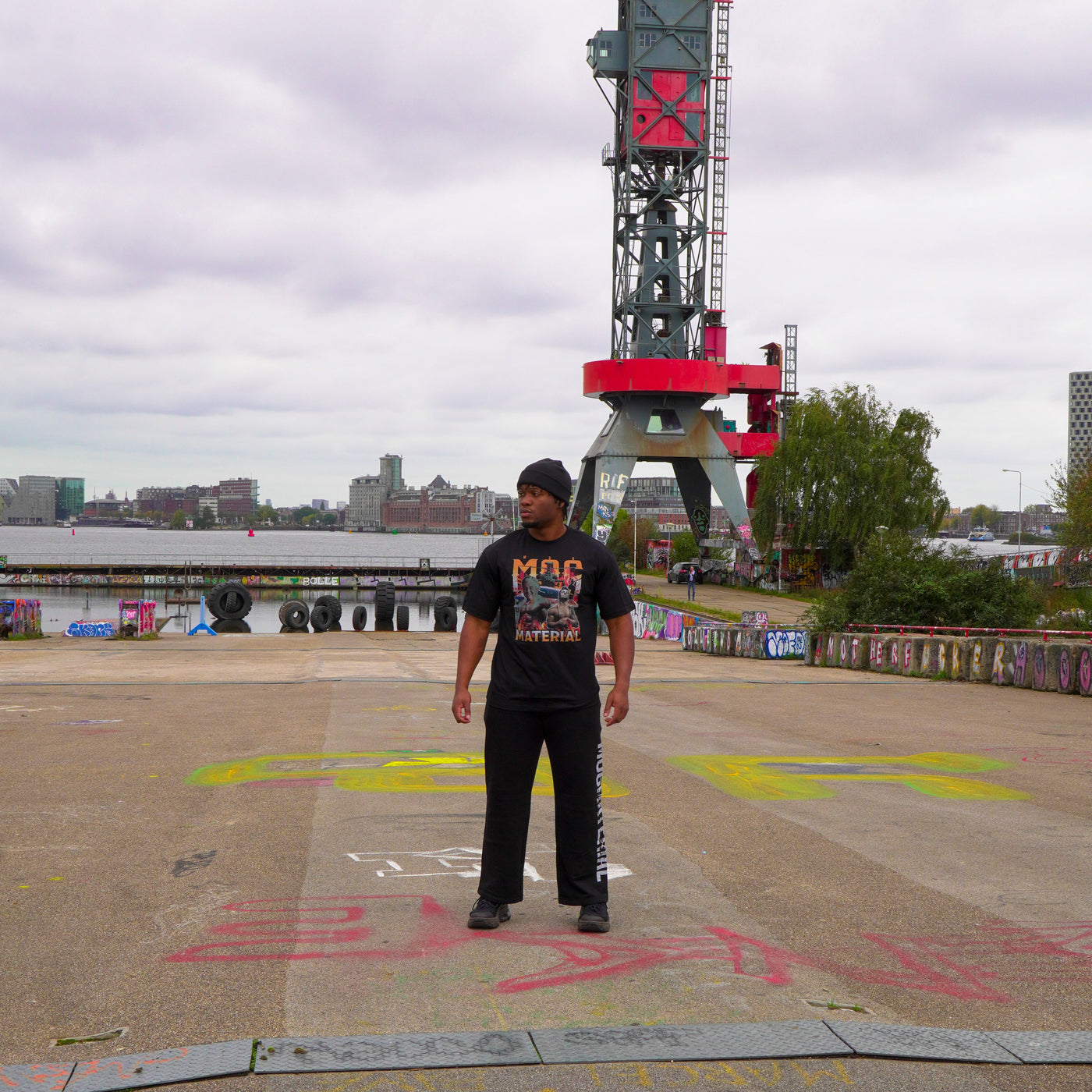 THE TEE LIMITED EDITION OVERSIZED