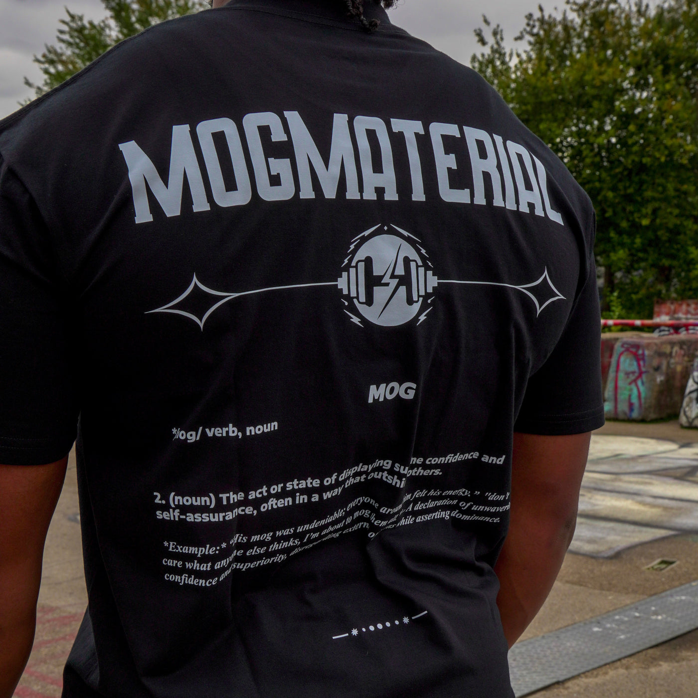 THE MOG TEE